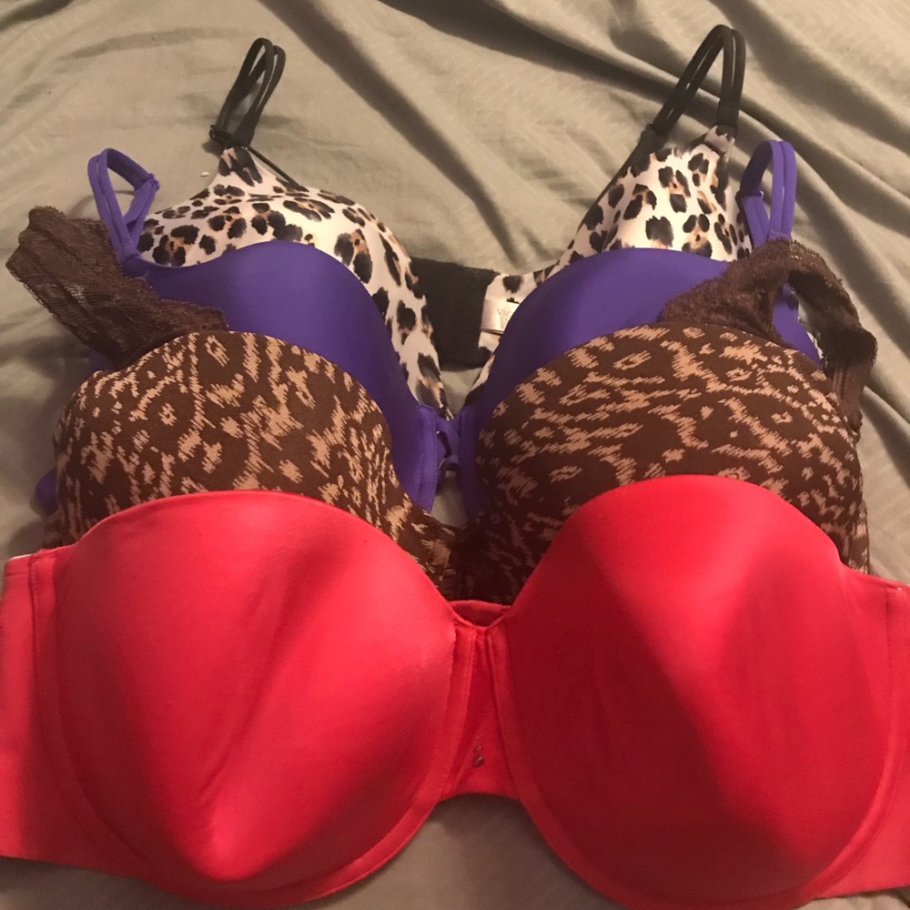 4 like new underwire bras. 3 different styles